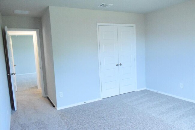 Building Photo - 2405 Ambling Trl