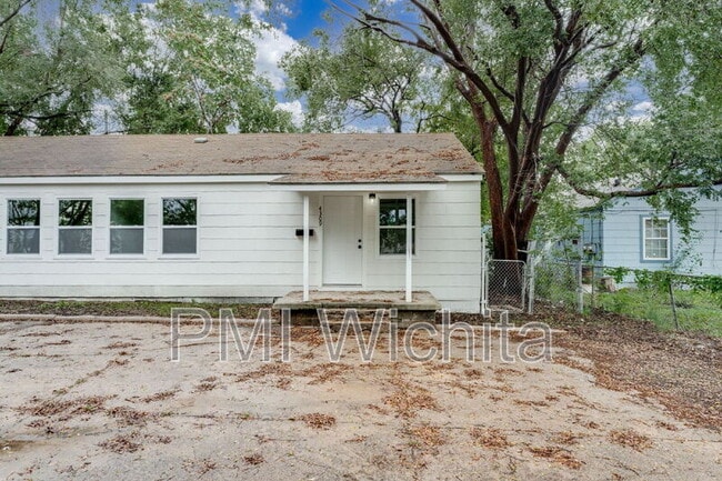 Primary Photo - 4309 E Lincoln St