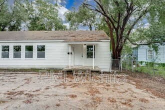 Building Photo - 4309 E Lincoln St