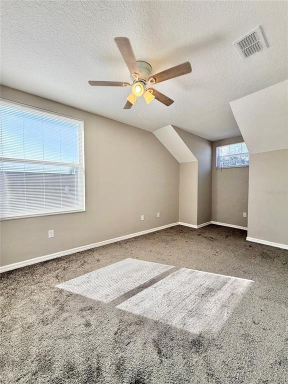 Building Photo - 6104 White Sails Dr