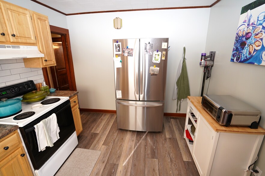 Building Photo - 15 Perthshire Rd