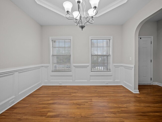 Building Photo - Welcome to Pepperwood Lane!