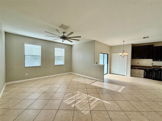 Building Photo - 13242 Wellington Hills Dr