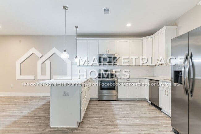 Building Photo - 3413 Durham Ln
