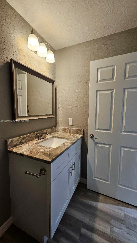 Building Photo - 4868 SW 131st Pl