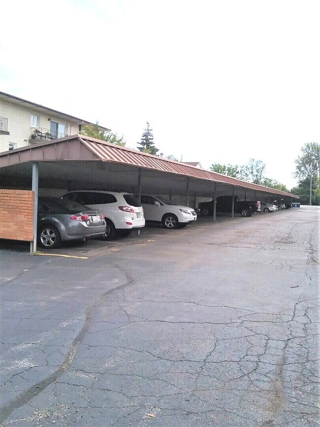 Building Photo - 7540 W 111th St