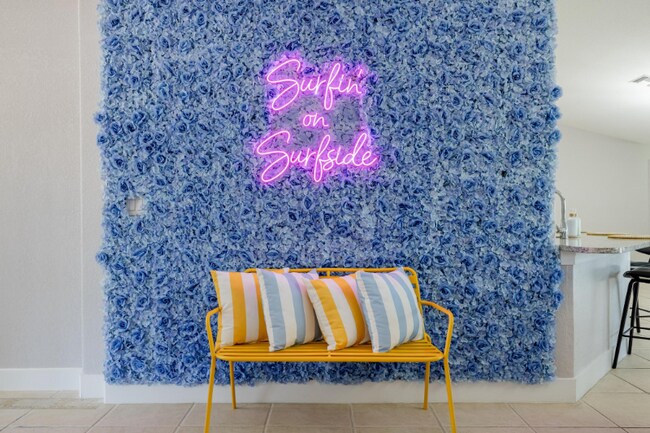 Building Photo - 2211 Surfside Blvd