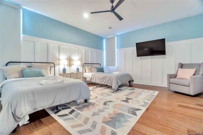 Building Photo - 7132 Fain Park Dr