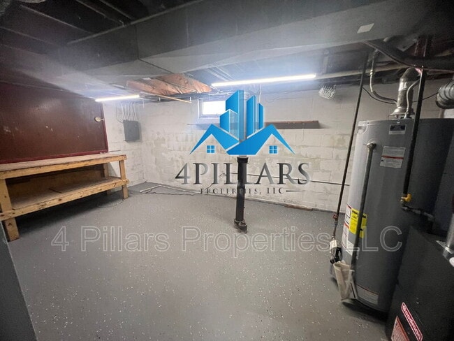 Building Photo - 6639 Carolina Ave