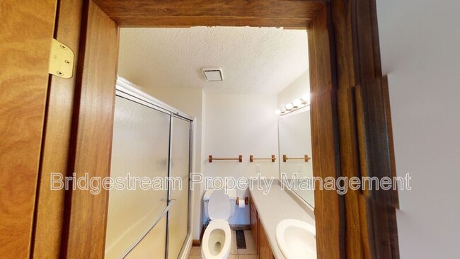 Building Photo - 1632 Tamworth Cir
