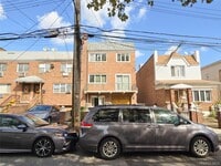 Building Photo - 59-29-5971 71st St