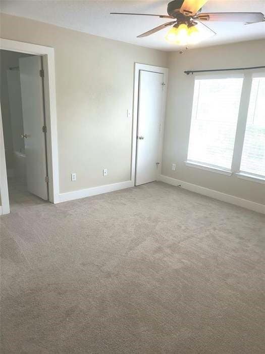 Building Photo - 819 Lightningbug Ln