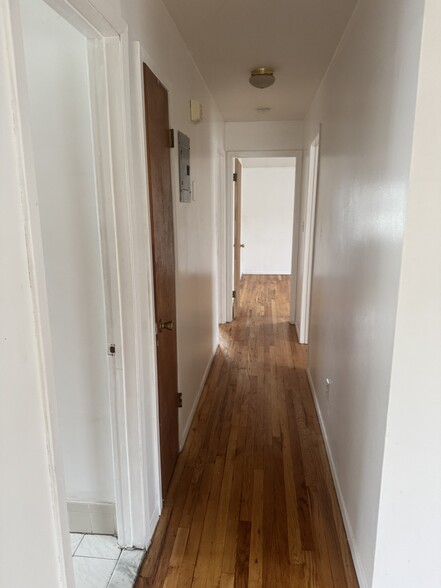 Hallway - 17814 146th Ter