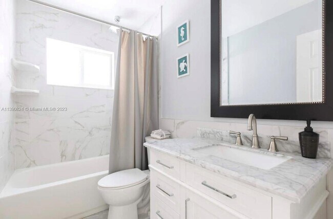 Building Photo - 5261 SW 88th Terrace