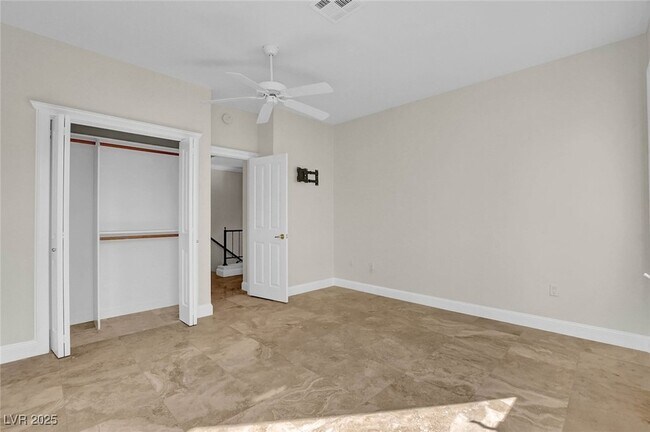 Building Photo - 9005 Opus Dr