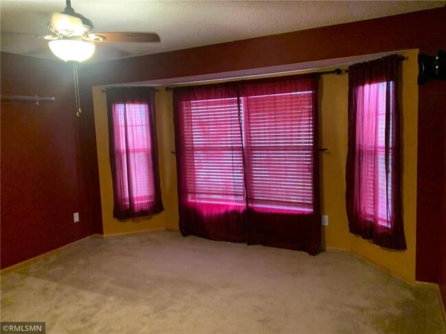 Building Photo - 3125 Legacy Ln