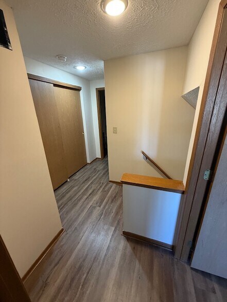 Building Photo - 3479 Westpoint Dr