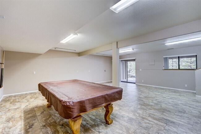 Building Photo - Executive Home in The Ranch - 4 bed 3 bath