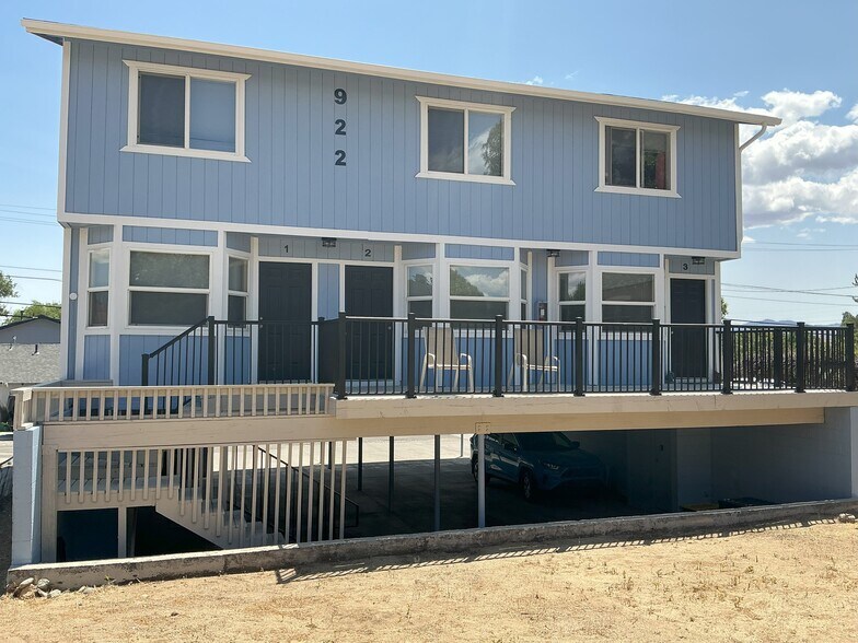 Building Photo - 922 Plumas St