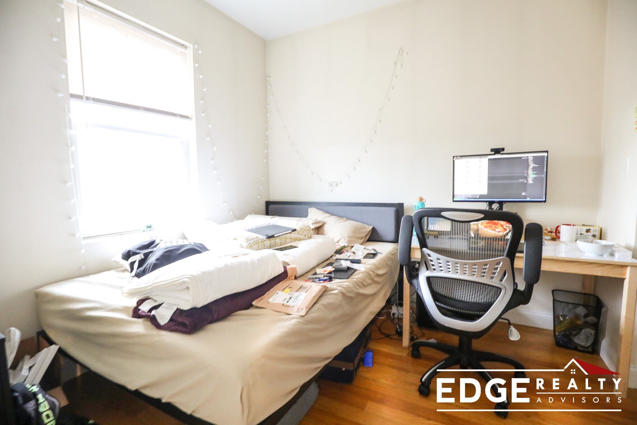 Building Photo - 549 Washington St