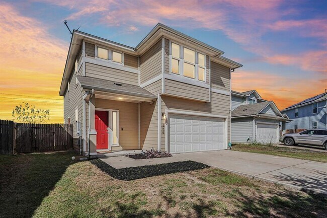 Building Photo - 288 Triumph Rd