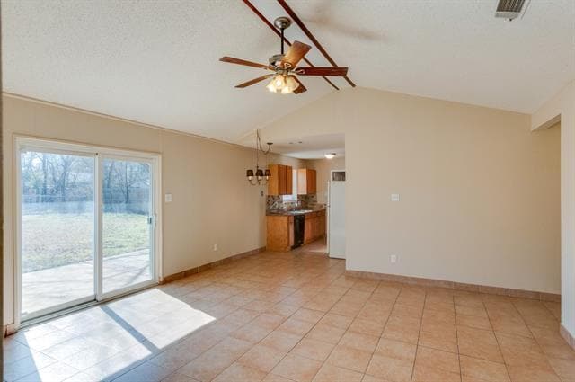 Building Photo - 611 Johns Dr