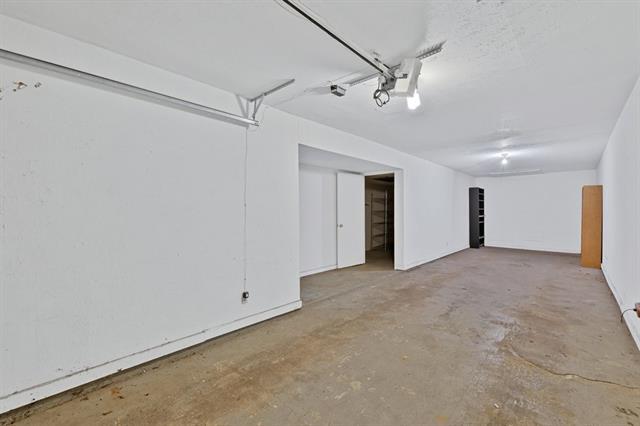 Building Photo - 6808 Eastridge Dr