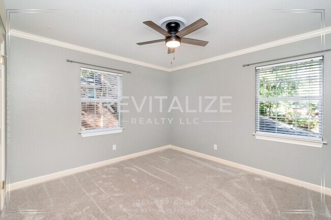 Building Photo - 2949 Cloverland Ct