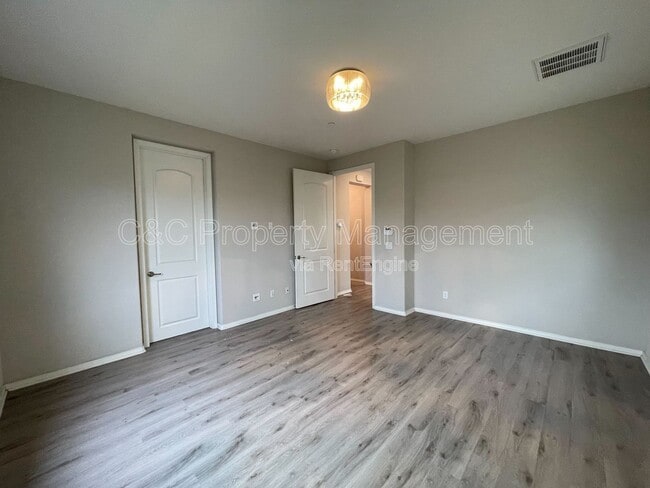 Building Photo - 4860 Ballast Ln