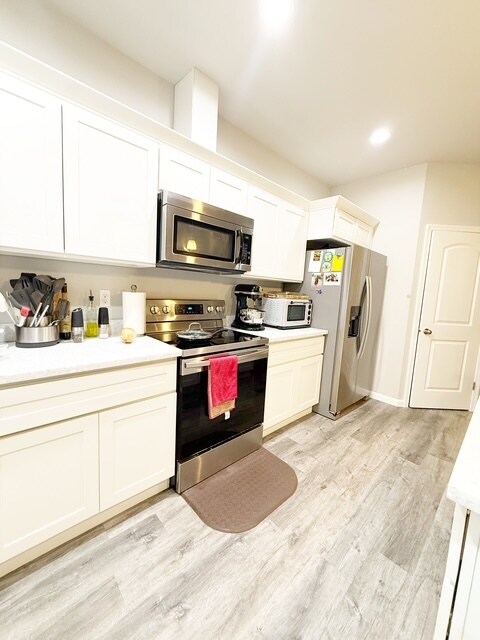 Building Photo - 2375 SE Kelby Cir