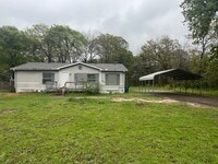 Building Photo - 17186 Countrywood