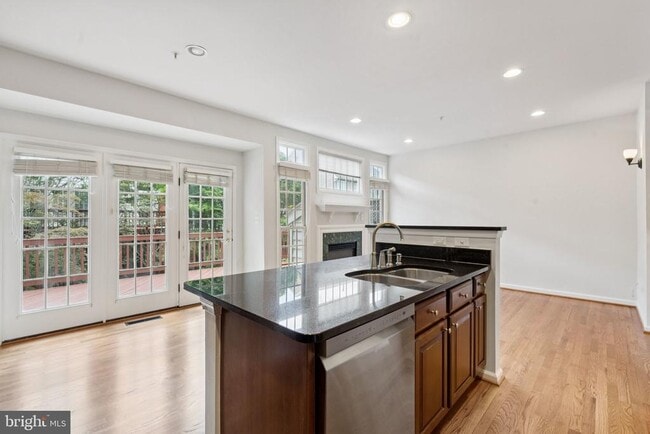 Building Photo - 1788 Paisley Ct