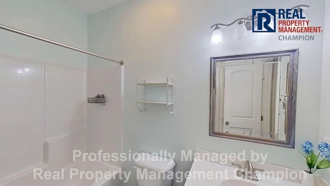 Building Photo - Spacious 3-Story Townhome in the Heart of Carolina Beach — Backs to State Park