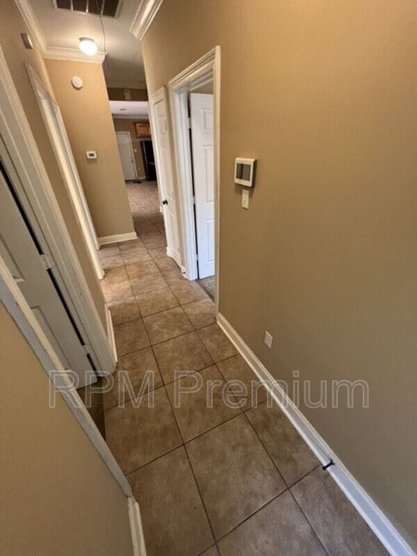 Building Photo - 767 Summer Breeze Dr