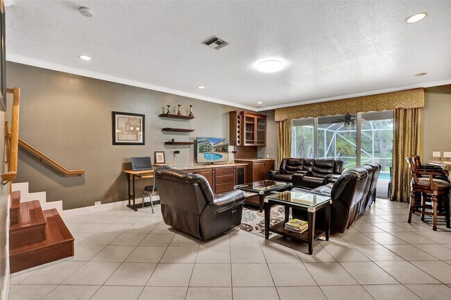 Building Photo - 10442 NW 60th Pl