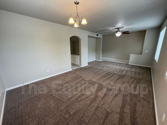Building Photo - 1249 N Julieann St