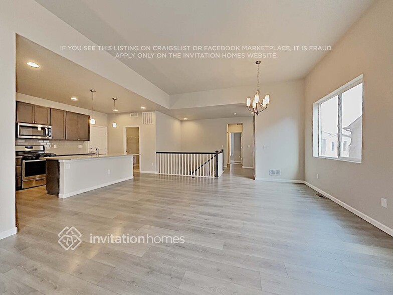 Building Photo - 4222 Prairie Dr