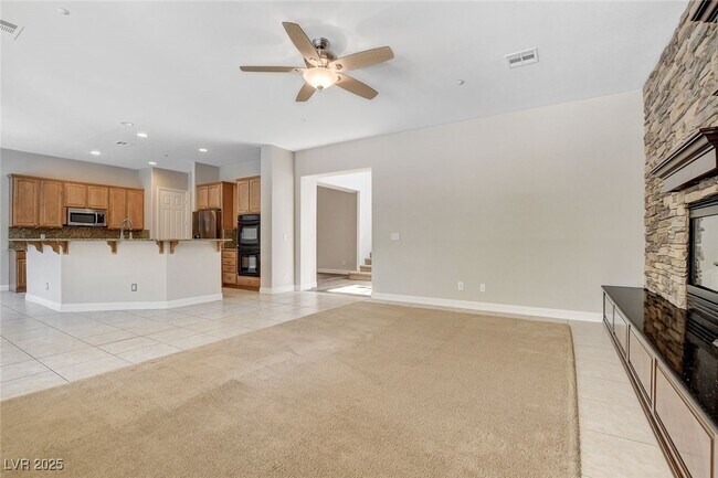 Building Photo - 2411 Winter Cliffs St