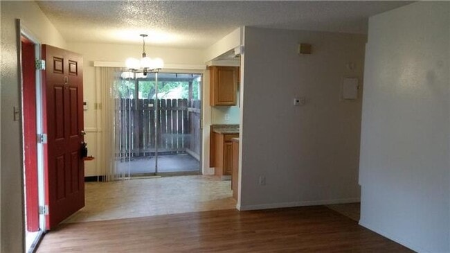 Building Photo - 7706 Northcrest Blvd