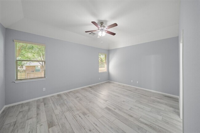 Building Photo - 2406 Winter Trail Dr