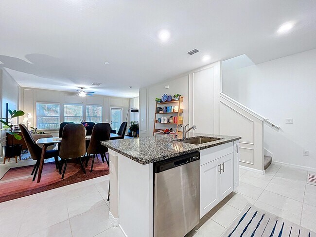 Building Photo - 4724 Tuscan Loon Dr