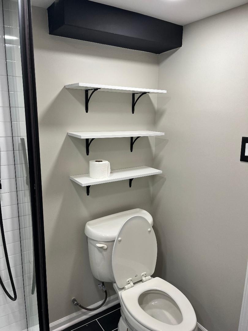 Building Photo - 4523 N Keokuk Ave