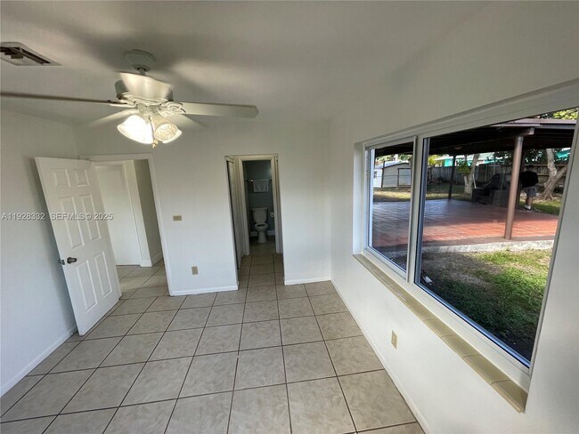 Building Photo - 9711 SW 162nd St