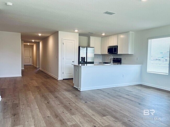 Building Photo - 16136 Furlong Lp