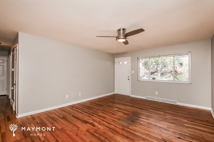 Building Photo - 1395 Tallberry Dr