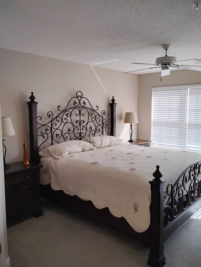 Building Photo - WOODMOOR DRIVE