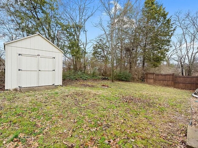 Building Photo - 509 Harold Prewett Dr