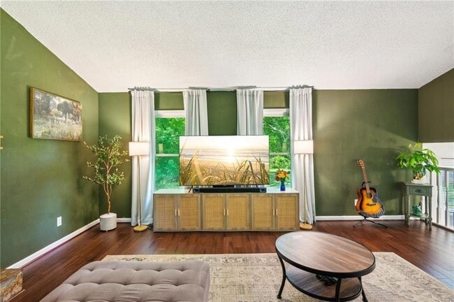 Building Photo - 355 Cross Creek Pl