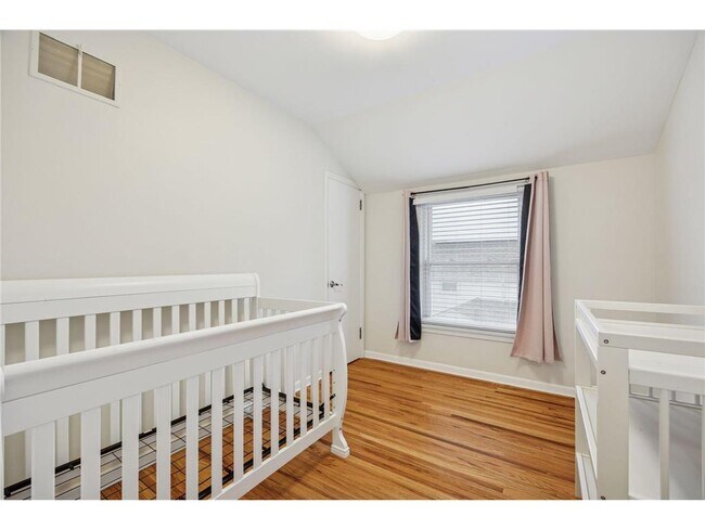 Building Photo - 4016 Kipling Ave