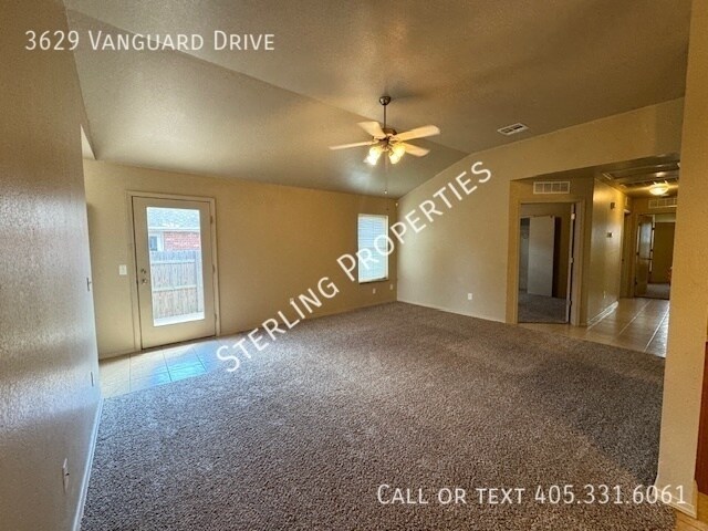 Building Photo - 3629 Vanguard Dr